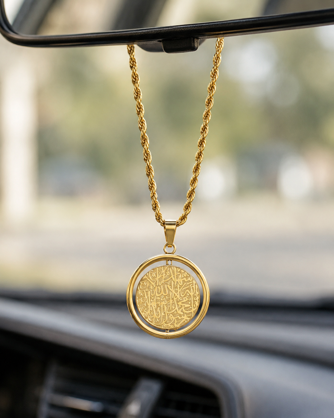 Ayatul Kursi Rotating Pendant Necklace & Car Hanger